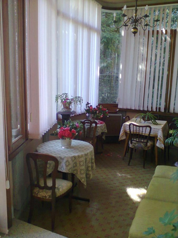 B&B Villa Margherita Lesa Bagian luar foto