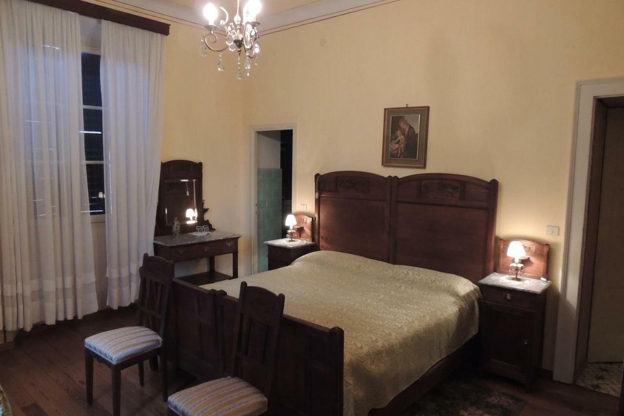 B&B Villa Margherita Lesa Bagian luar foto