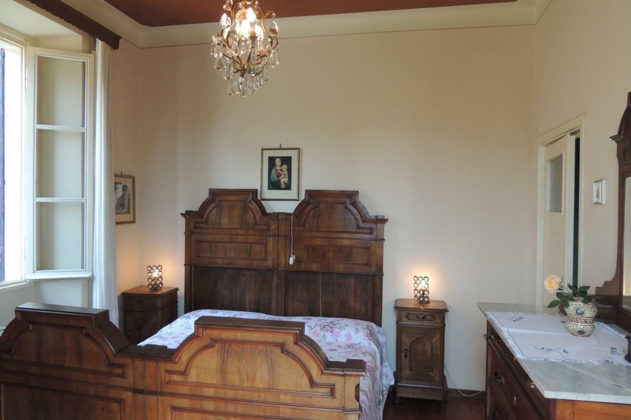 B&B Villa Margherita Lesa Bagian luar foto