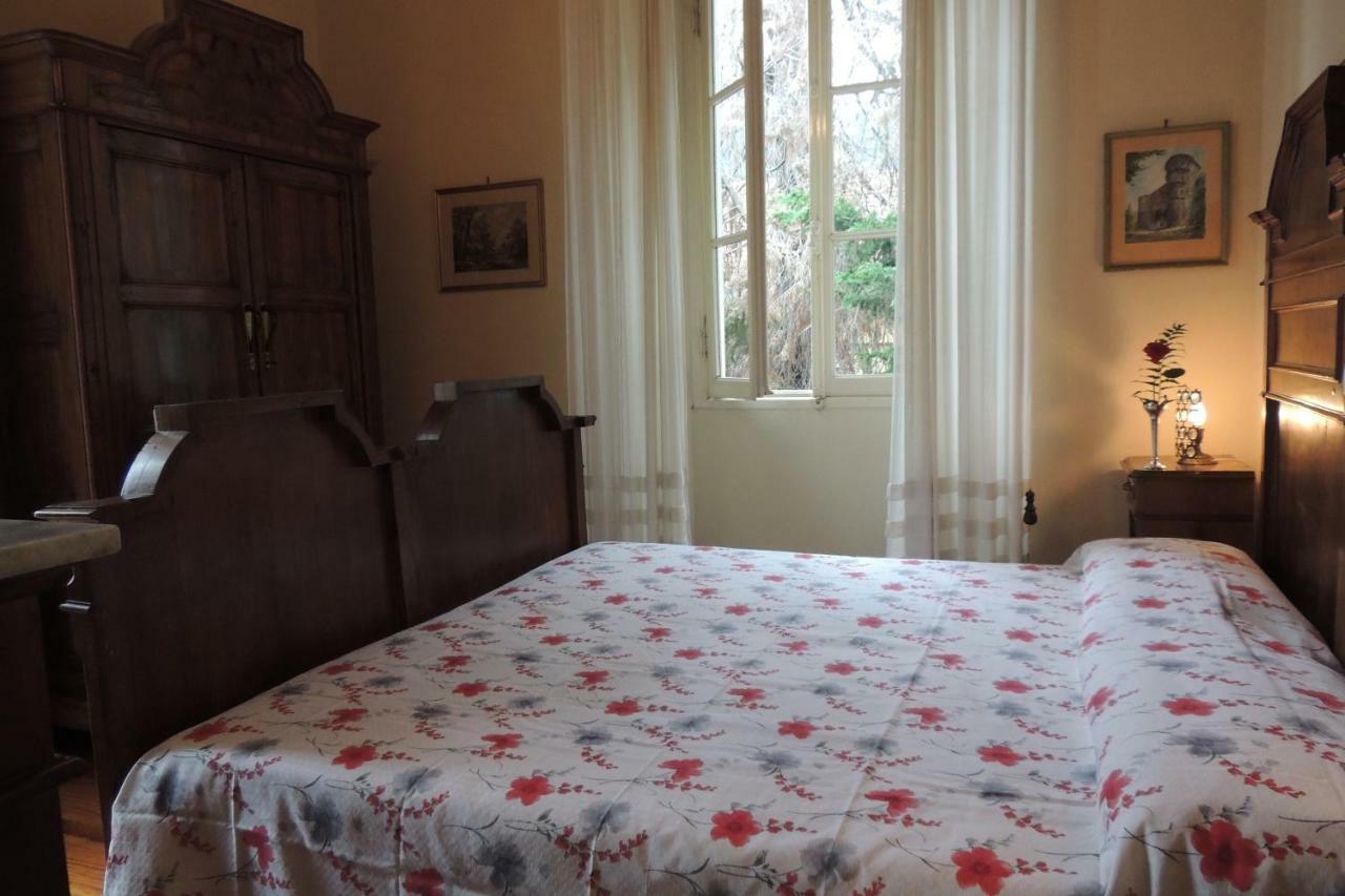 B&B Villa Margherita Lesa Bagian luar foto